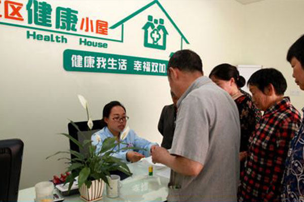 健康小屋可使群众及时了解自身健康状况