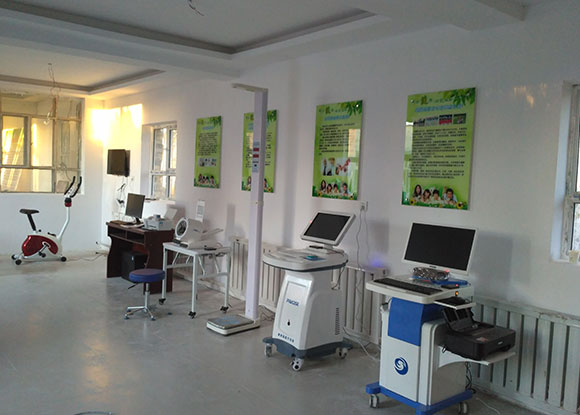 伊宁市别斯托别乡阿什勒布拉克村