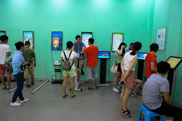 健康小屋提供测量数据和服务功能